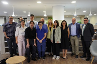 La directora del SEF, Marisa López, junto a los participantes del curso de tecnología 'Salesforce'