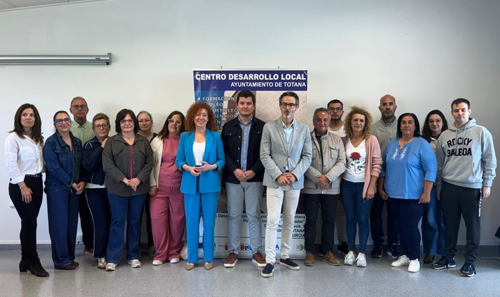 Un nuevo programa del SEF formar&aacute; a diez personas desempleadas de Totana para trabajar en el sector de la limpieza